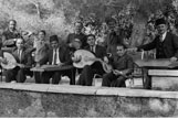 مع فرقة الأذاعة الفلسطينية قبل 1948